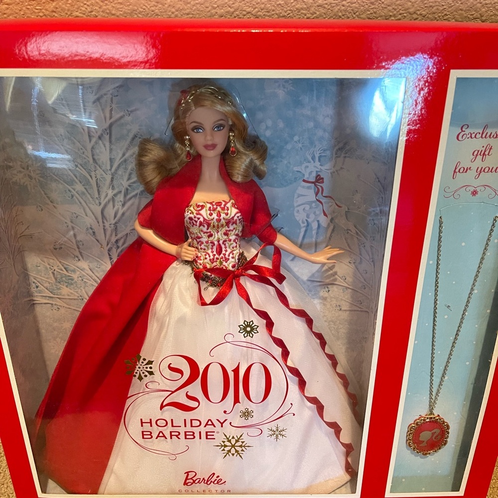 2010 Holiday Edition Barbie